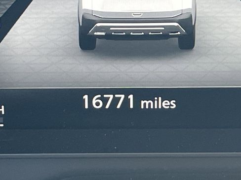 Used 2023 Nissan Rogue Platinum w/ Platinum Premium Package image 22