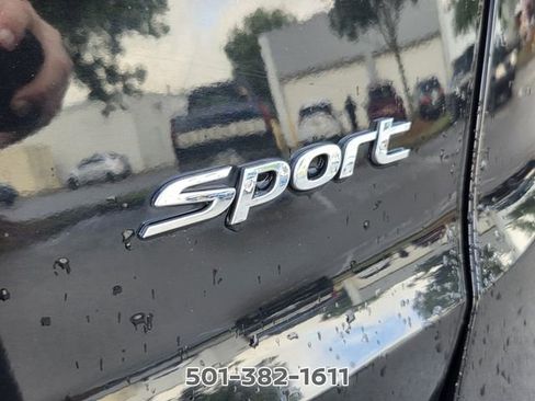 Used 2018 Hyundai Santa Fe Sport FWD image 14