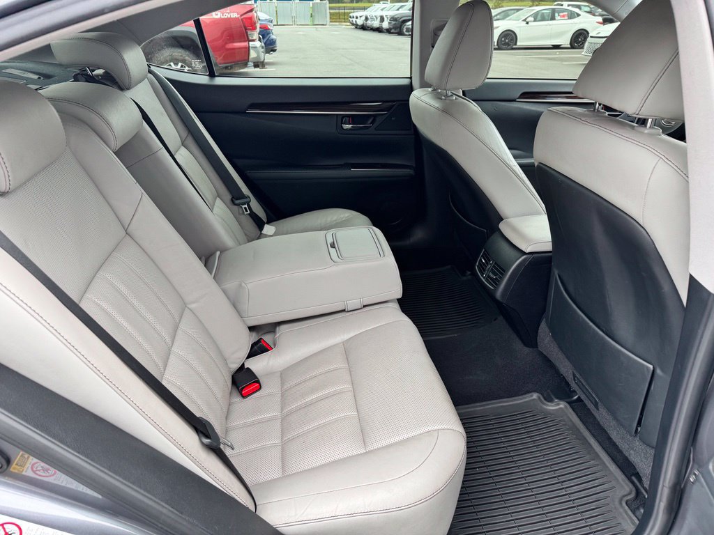 Used 2016 Lexus ES 350 FWD image 29