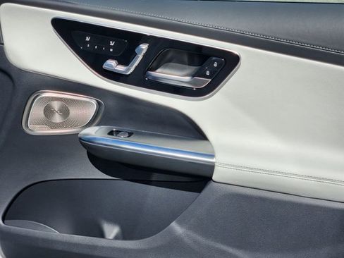 New 2026 Mercedes-Benz GLC 300 4MATIC image 17