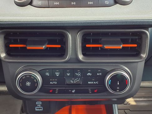 Used 2023 Ford Maverick XLT w/ Equipment Group 300A Standard image 12