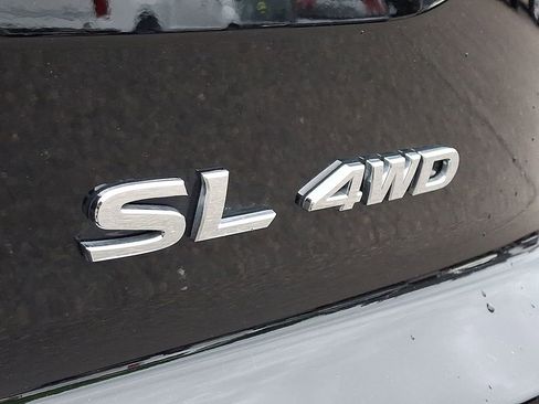 Certified 2025 Nissan Pathfinder SL w/ SL Premium Package AWD/4WD image 33