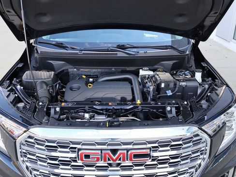 Certified 2024 GMC Terrain Denali w/ Denali Premium Package image 40