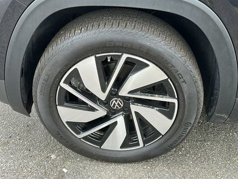Used 2026 Volkswagen Atlas SEL AWD/4WD image 8