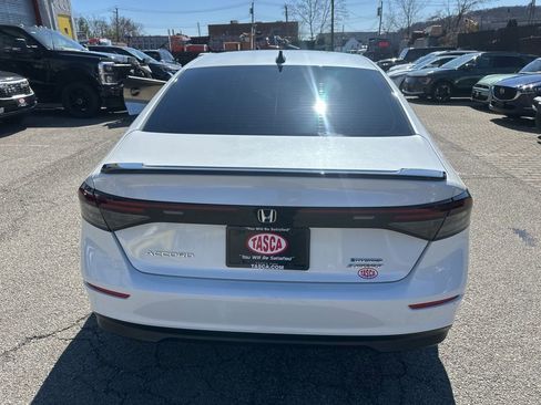 Used 2024 Honda Accord Sport image 5