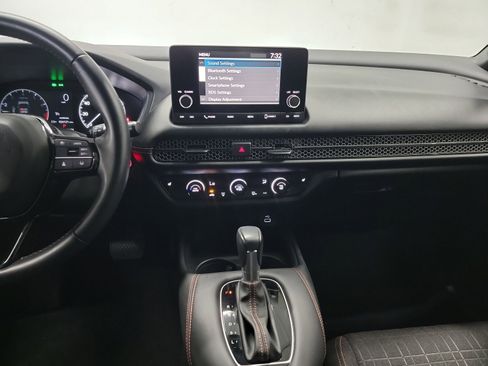 Certified 2025 Honda HR-V Sport image 20