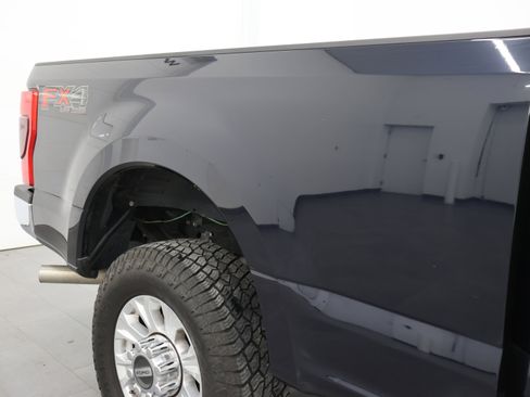 Used 2022 Ford F250 XL w/ STX Appearance Package image 26