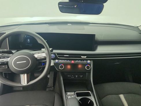 Used 2025 Hyundai Sonata SEL FWD image 16