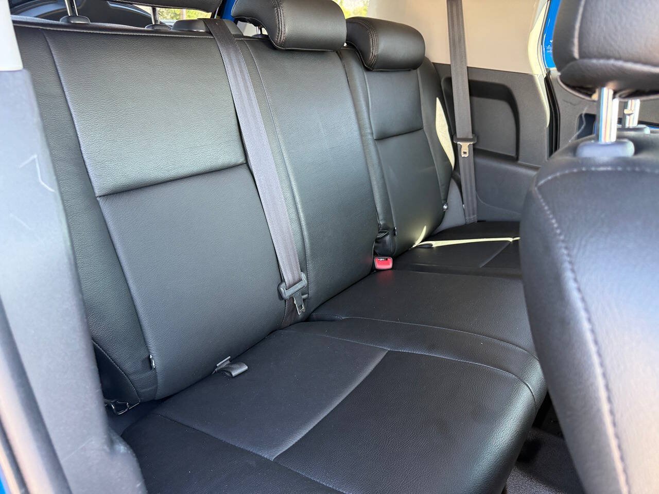 Used 2008 Toyota FJ Cruiser 4WD image 23