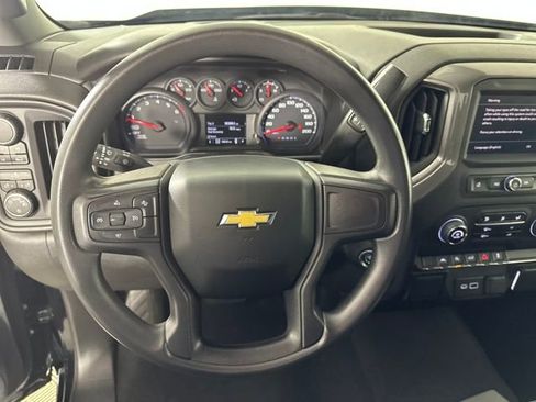 Used 2023 Chevrolet Silverado 1500 Custom image 14
