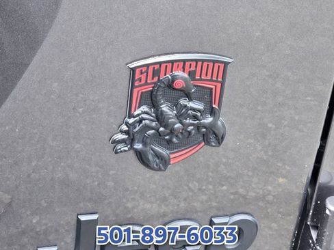 Used 2022 Jeep Gladiator Sport AWD/4WD image 10