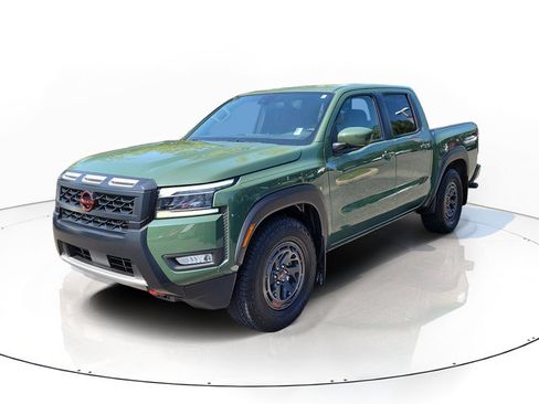 Used 2025 Nissan Frontier Pro-X RWD image 4