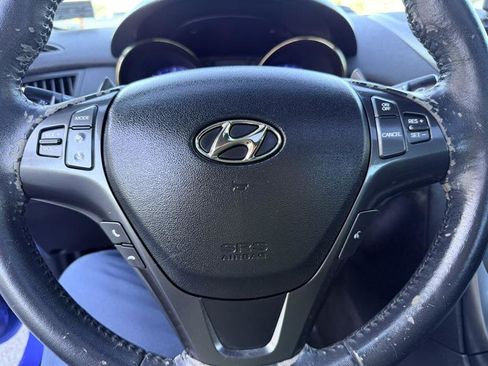 Used 2012 Hyundai Genesis 2.0T RWD image 23