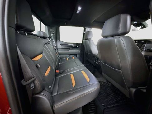 Used 2023 GMC Sierra 1500 AT4 w/ AT4 Premium Package AWD/4WD image 21