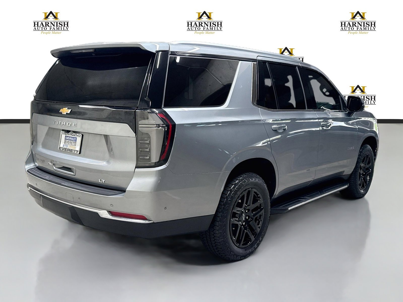 Used 2025 Chevrolet Tahoe LT w/ Comfort Package AWD/4WD image 6