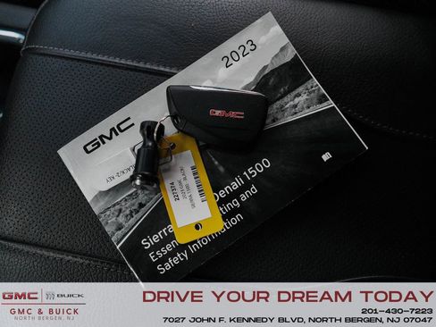 Used 2023 GMC Sierra 1500 Denali w/ Denali Reserve Package image 23