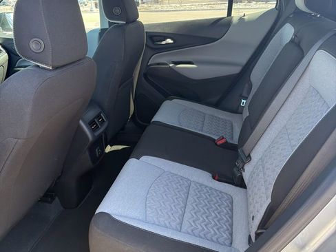 Used 2024 Chevrolet Equinox LS w/ LS Convenience Package image 7