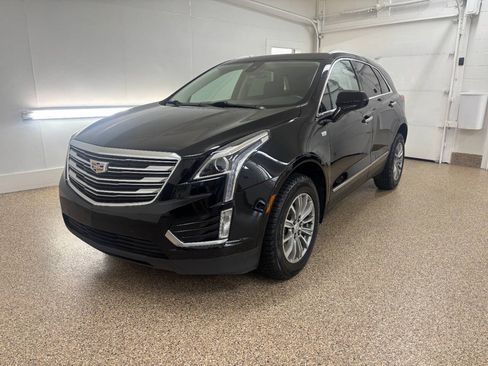 Used 2019 Cadillac XT5 Luxury AWD/4WD image 2