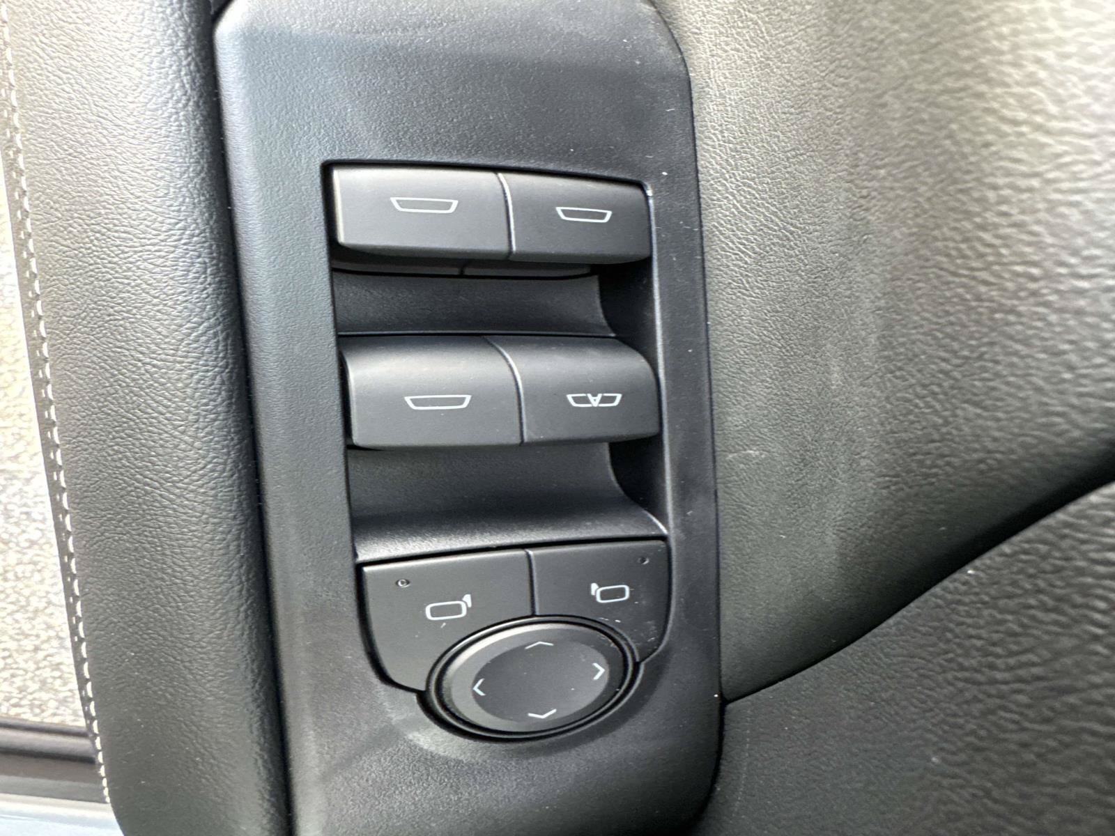 New 2027 GMC Terrain Elevation w/ Elevation Premium Package FWD image 19