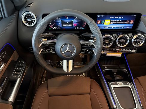 New 2026 Mercedes-Benz GLA 250 image 13
