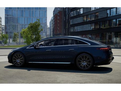 New 2022 Mercedes-Benz EQS 580 4MATIC Sedan image 31
