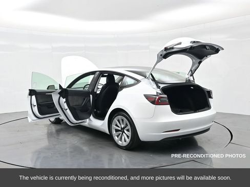 Used 2022 Tesla Model 3 Long Range image 29