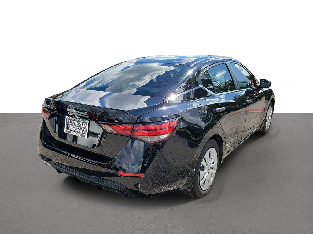 Used 2025 Nissan Sentra S FWD image 3