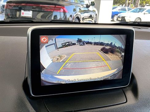 Used 2018 Toyota Yaris iA image 14