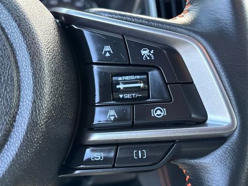 Used 2023 Subaru Crosstrek 2.0i Premium image 19