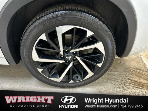 Used 2022 Mitsubishi Outlander SEL image 8