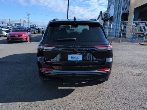 New 2026 Jeep Grand Cherokee Limited AWD/4WD image 7