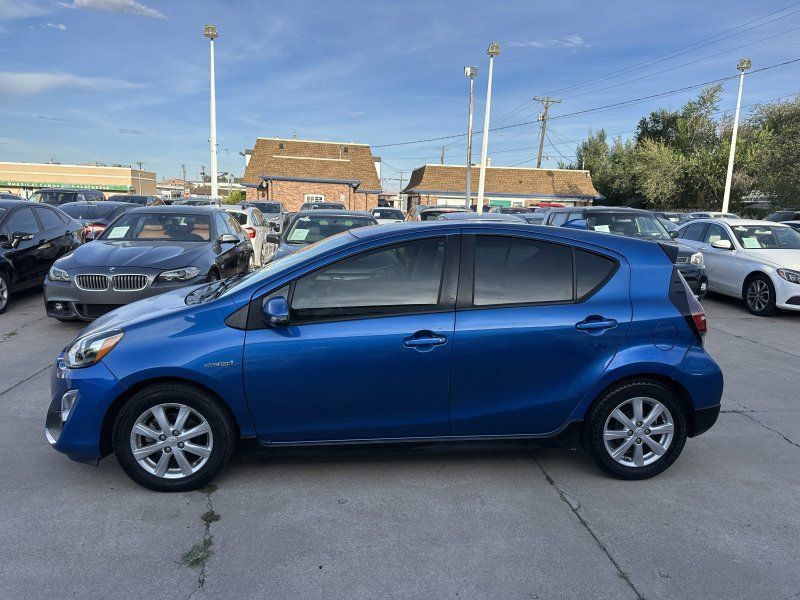 Used 2017 Toyota Prius C Two FWD image 4