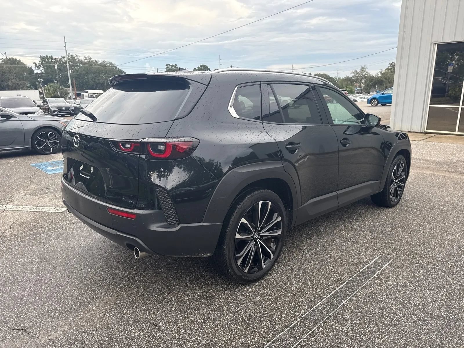 Used 2026 MAZDA CX-50 AWD 2.5 S w/ Premium Package image 9