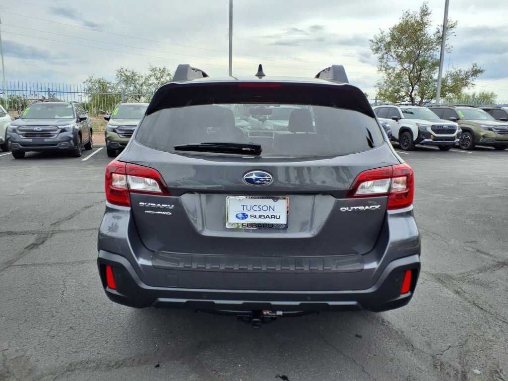 Used 2018 Subaru Outback 2.5i Limited AWD/4WD image 12