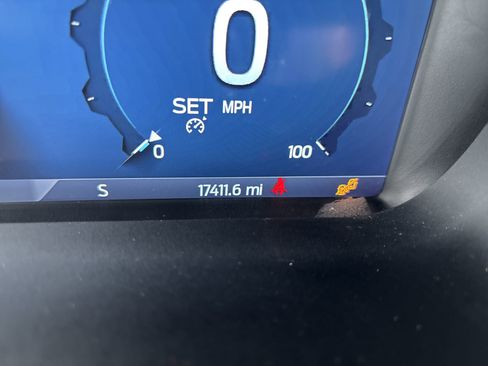 Used 2024 Ford F350 Lariat w/ Camper Package image 21