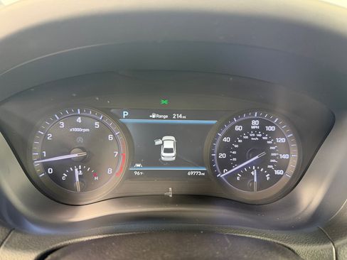 Used 2018 Genesis G80 3.3T Sport RWD image 20