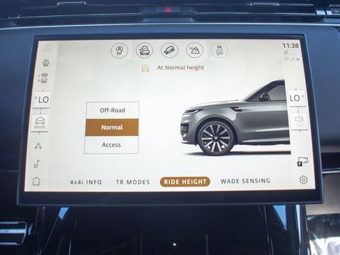 Used 2025 Land Rover Range Rover Sport Autobiography image 27