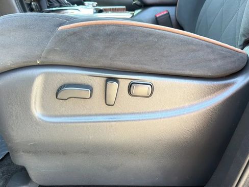 Used 2019 Nissan Armada SV w/ Driver Package AWD/4WD image 9