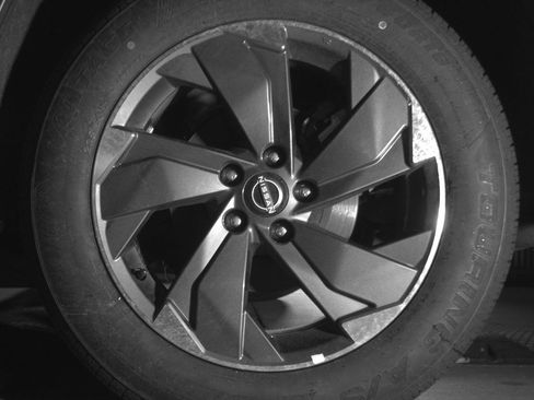 Used 2025 Nissan Rogue SV FWD image 14