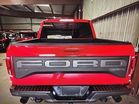 Used 2019 Ford F150 Raptor w/ Equipment Group 802A Luxury image 5