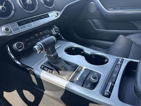 Used 2020 Kia Stinger GT1 image 17