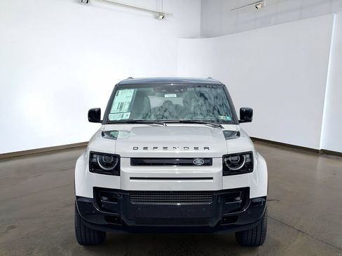 New 2026 Land Rover Defender 110 X-Dynamic SE AWD/4WD image 2