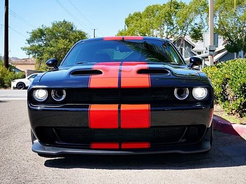 Used 2023 Dodge Challenger SRT Hellcat w/ Plus Package RWD image 5