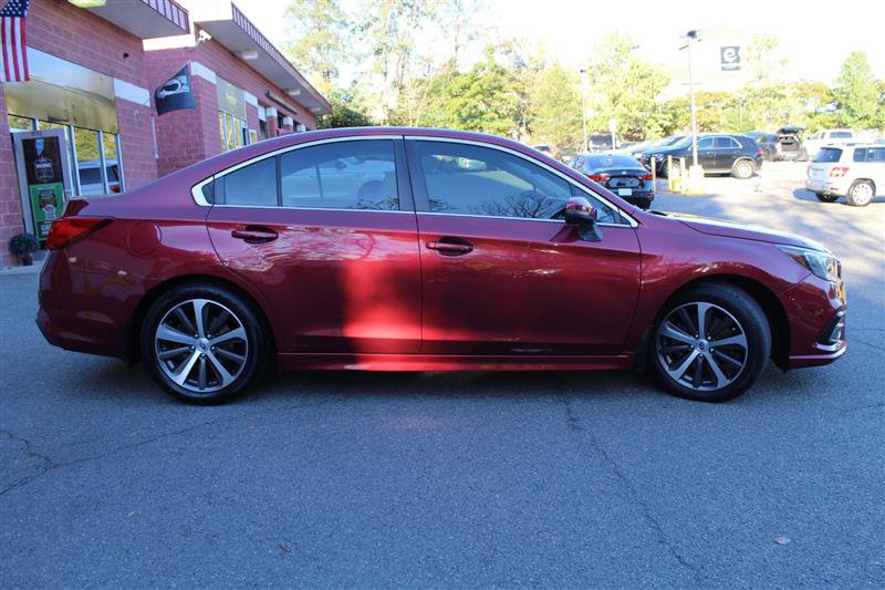 Used 2018 Subaru Legacy 3.6R Limited AWD/4WD image 6
