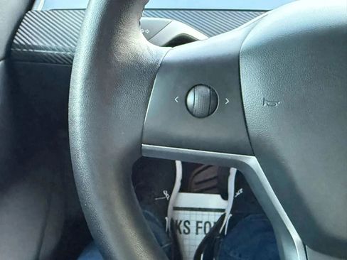 Used 2020 Tesla Model 3 Long Range image 32