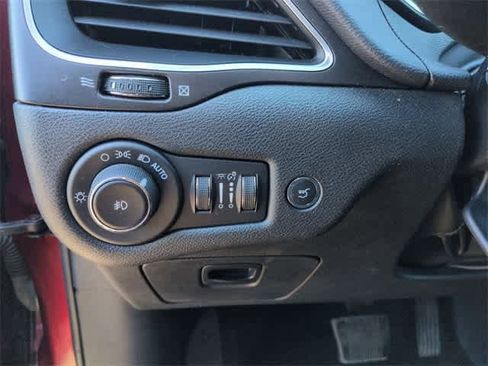 Used 2019 Jeep Cherokee Trailhawk w/ Comfort/Convenience Group image 23