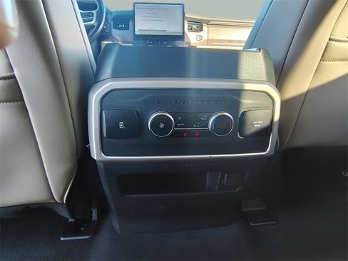Certified 2024 Ford Expedition Max Limited image 27