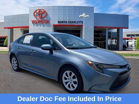Used 2024 Toyota Corolla LE FWD image 1