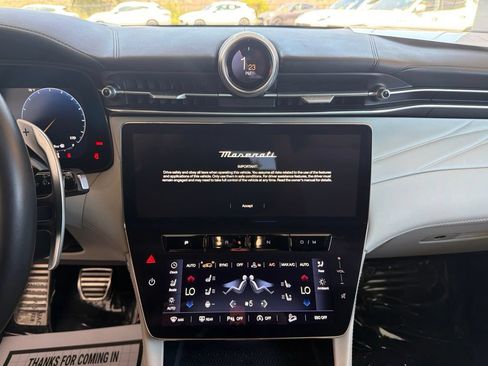 Certified 2023 Maserati Grecale Folgore AWD/4WD image 24
