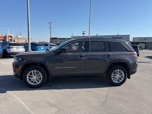 New 2026 Jeep Grand Cherokee Laredo X AWD/4WD image 6